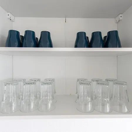 Tolstov - 300m2 Loft With 7 - 15 Min Messe Dus & Old Town Dus