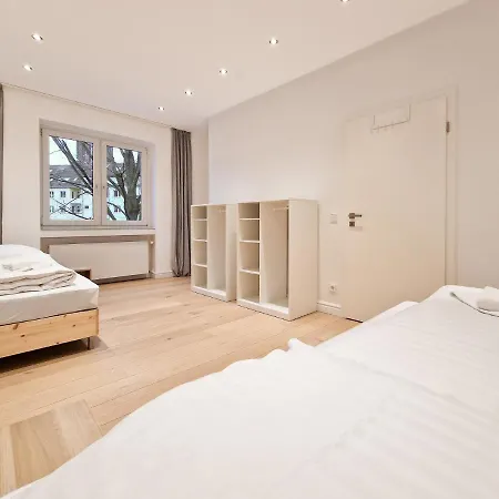 Apartmán Tolstov - 300m2 Loft With 7 - 15 Min Messe Dus & Old Town Dus