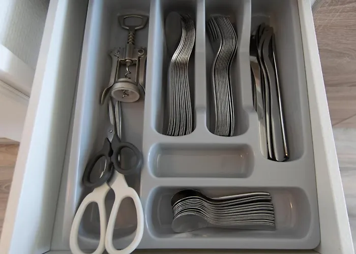 Tolstov - 300m2 Loft With 7 - 15 Min Messe Dus & Old Town Dus דיסלדורף